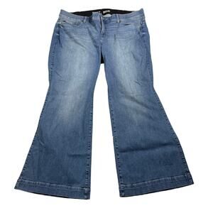 New Torrid Jeans Women's 24S Bombshell Flare Premium Stretch